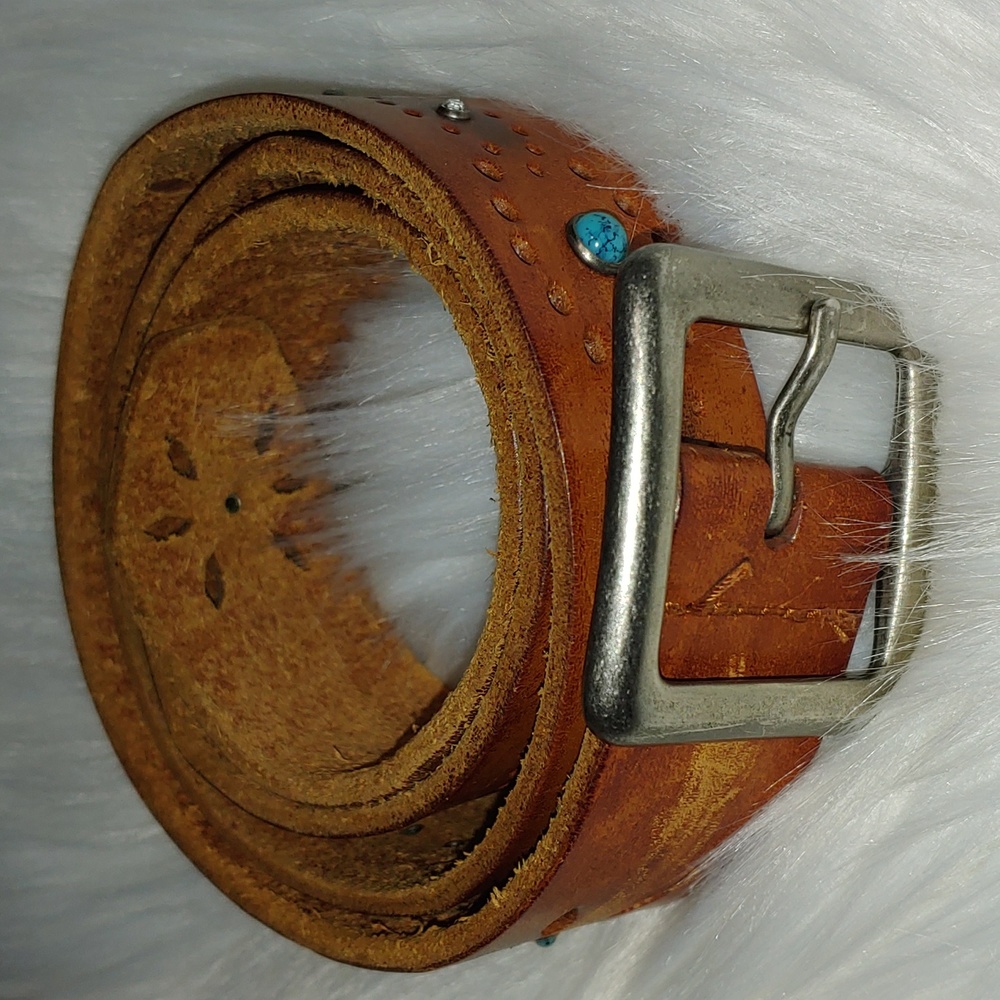 Leather belt
